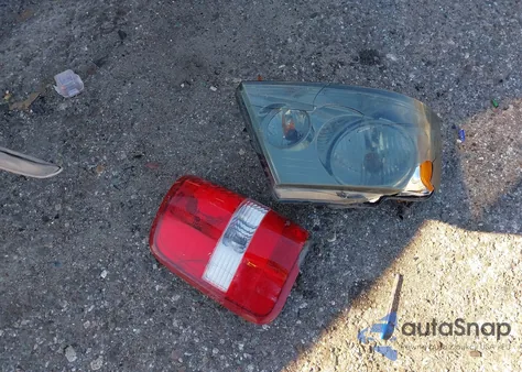 2006 Ford F-150 Stx/Xl/Xlt from USA, damaged, VIN 1FTRX12W56KB31495